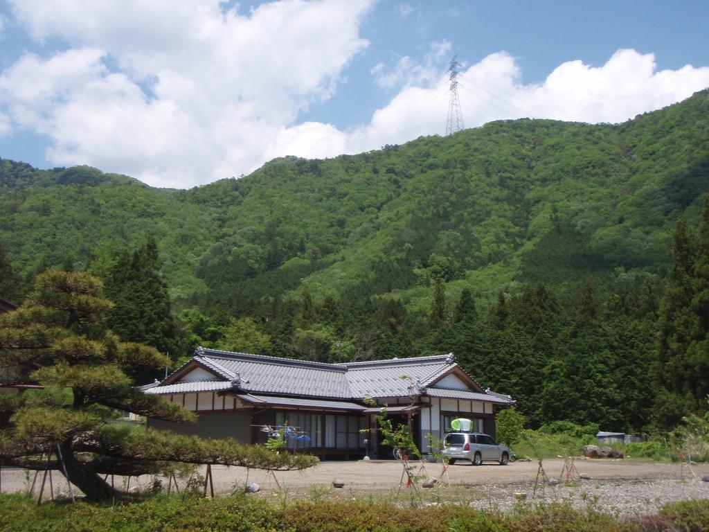 Guest House Warabi Mino ภายนอก รูปภาพ